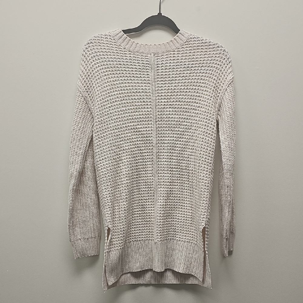 Arizona Jean Company Women's Beige Knit Sweater
